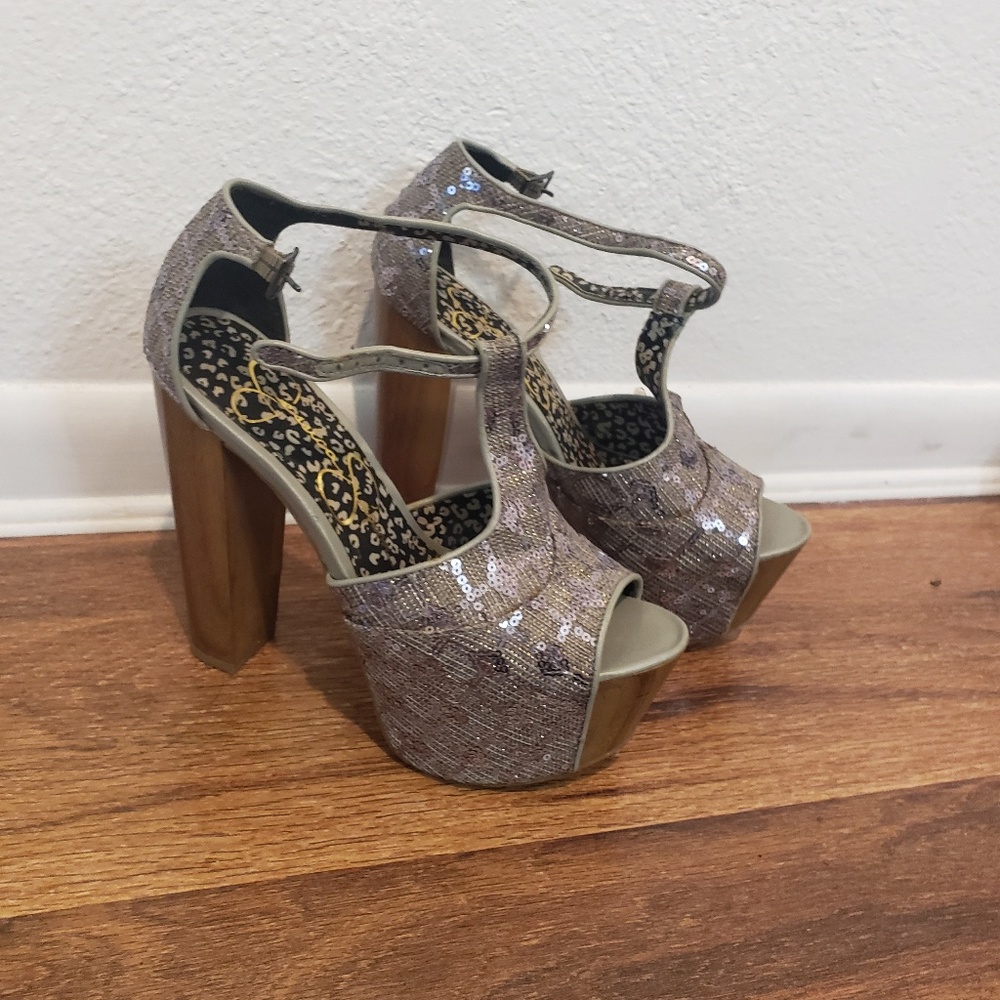 Jessica Simpson shoes